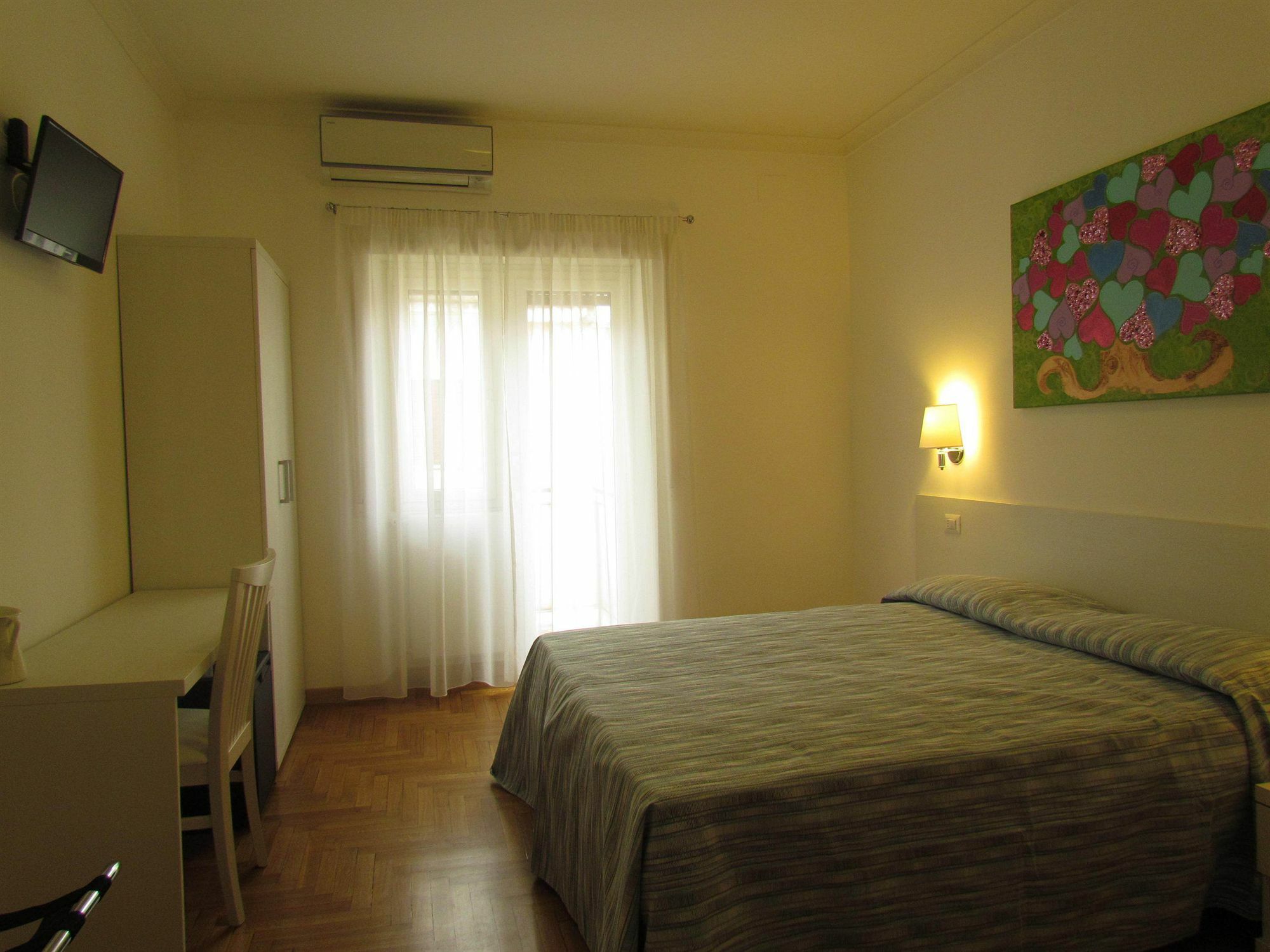 Buonarroti Guest House Рим Экстерьер фото